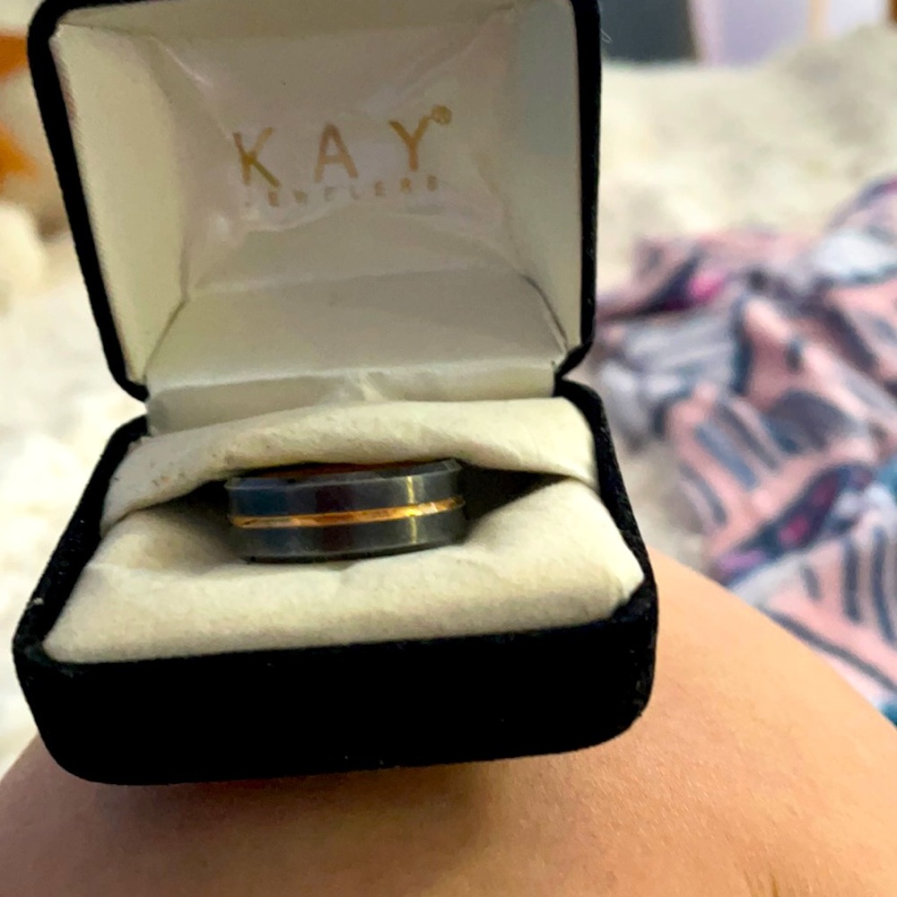 Tungsten ring
